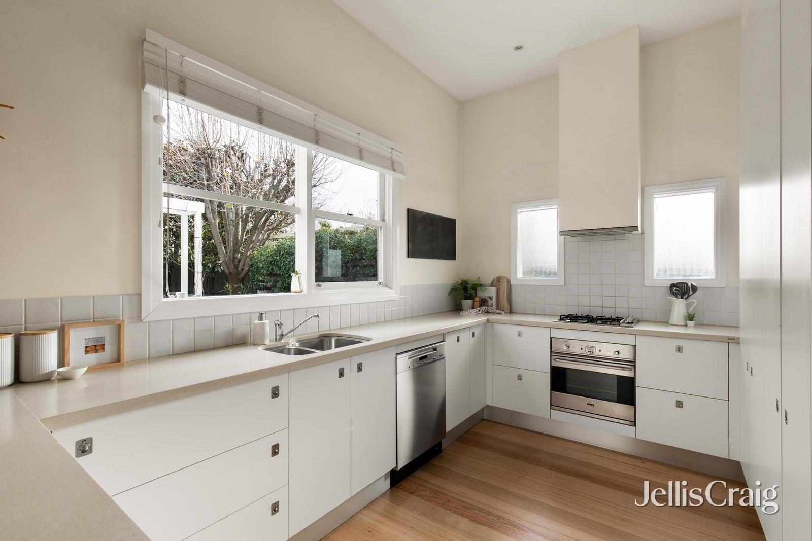 22 Selwyn Street, Canterbury image 10