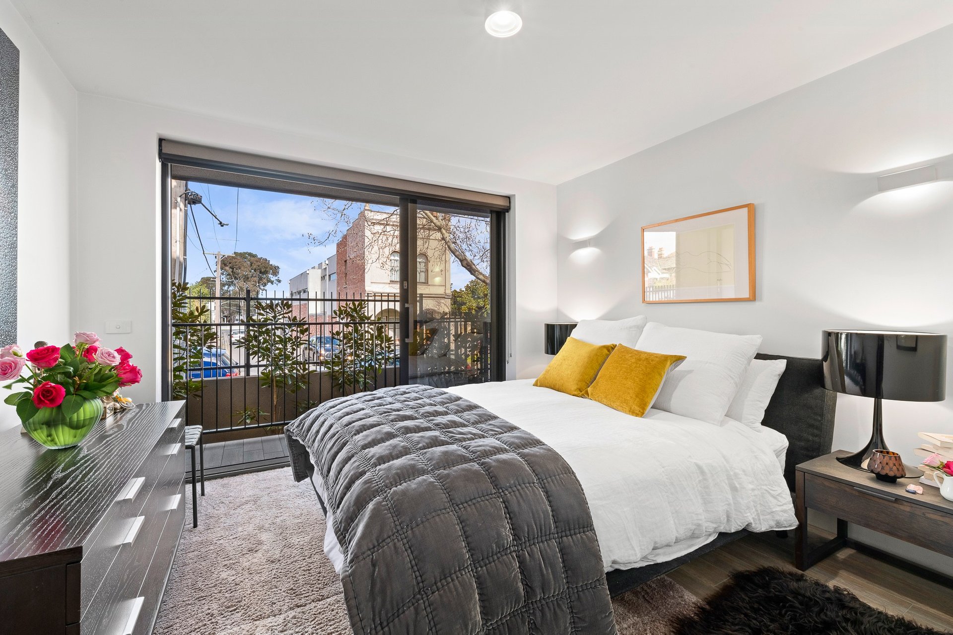 Property Gallery Thumbnail 6