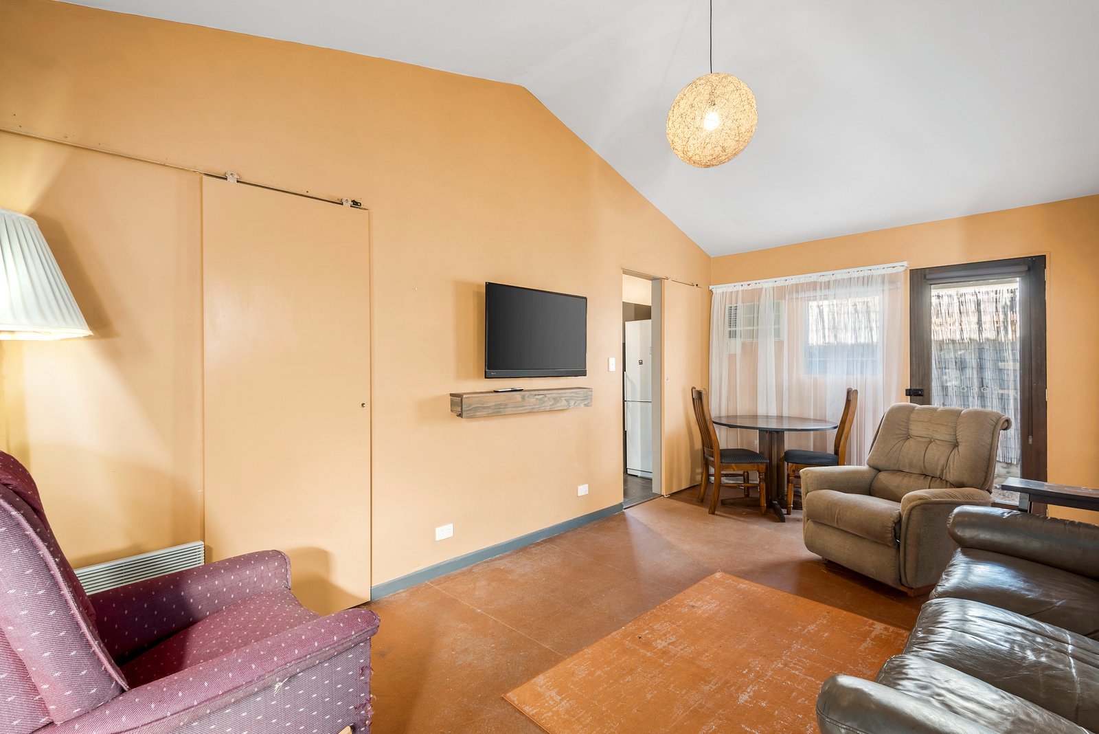 Property Gallery Thumbnail 4