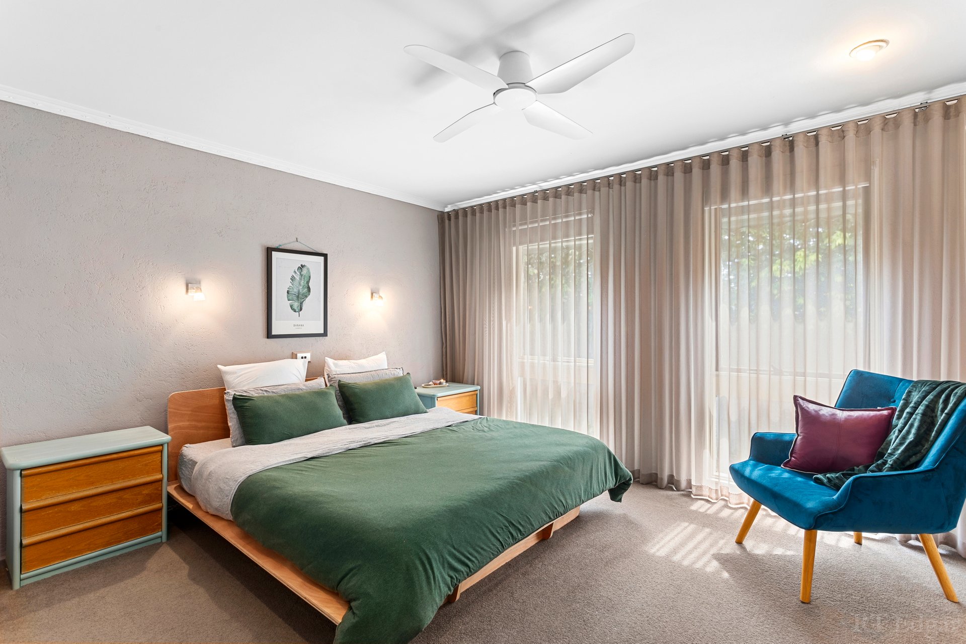 Property Gallery Thumbnail 8