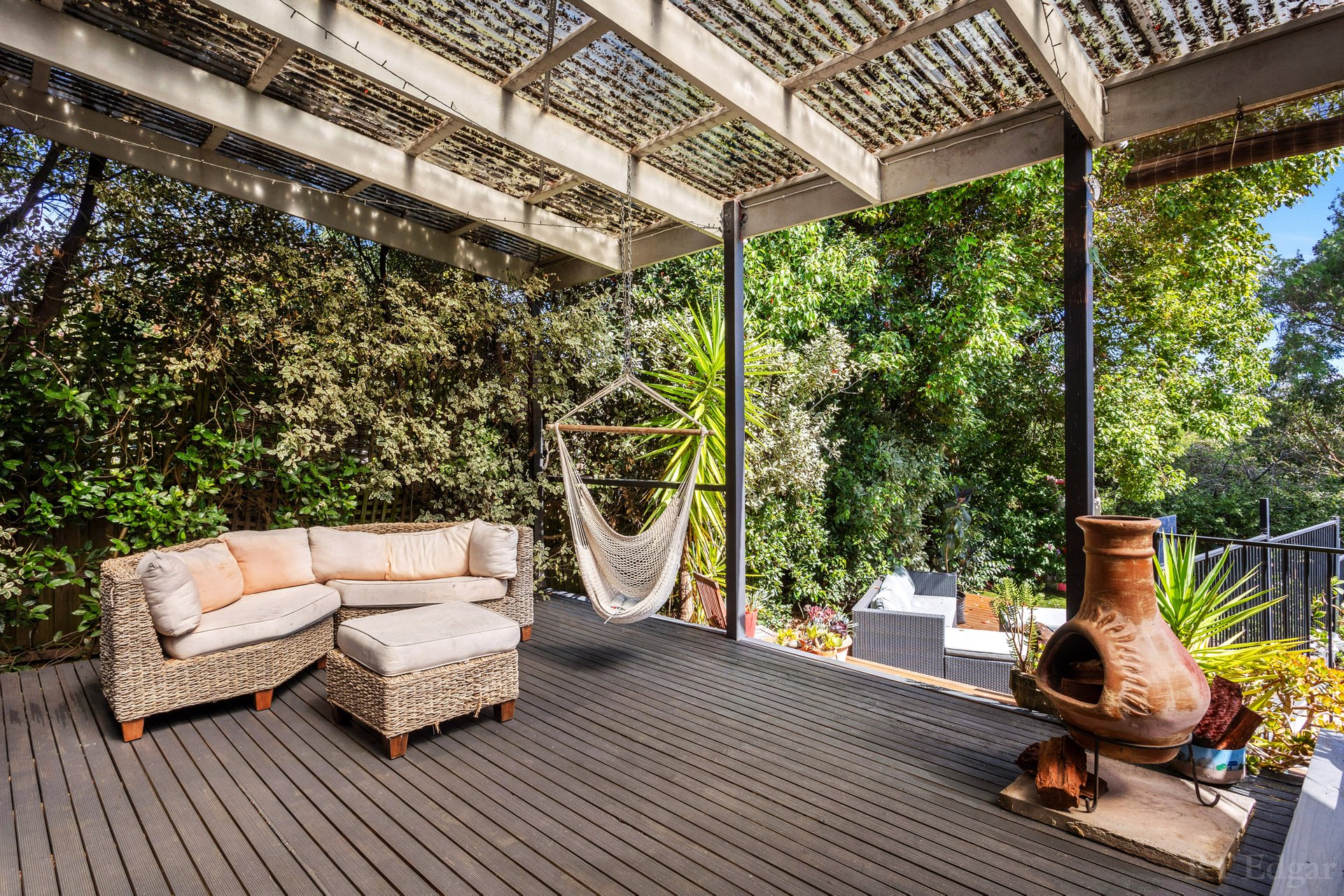 Property Gallery Thumbnail 9