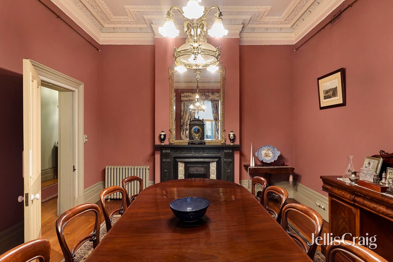 22 St Vincent Place, Albert Park image 7