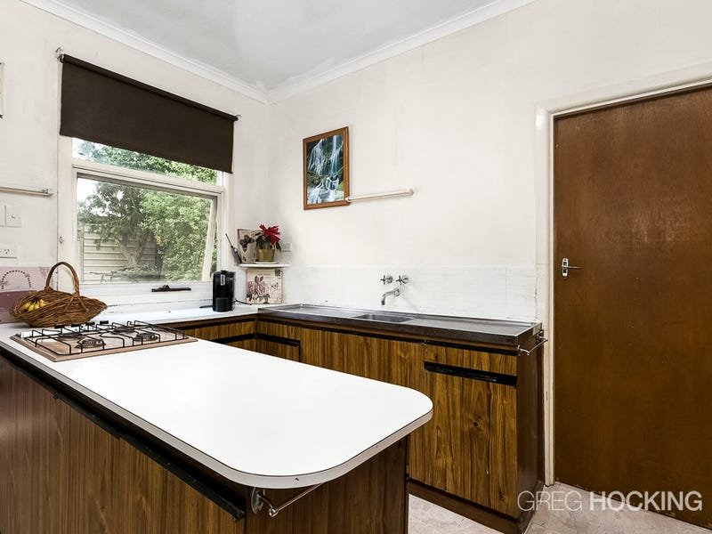 22 Station Road, Williamstown image 4