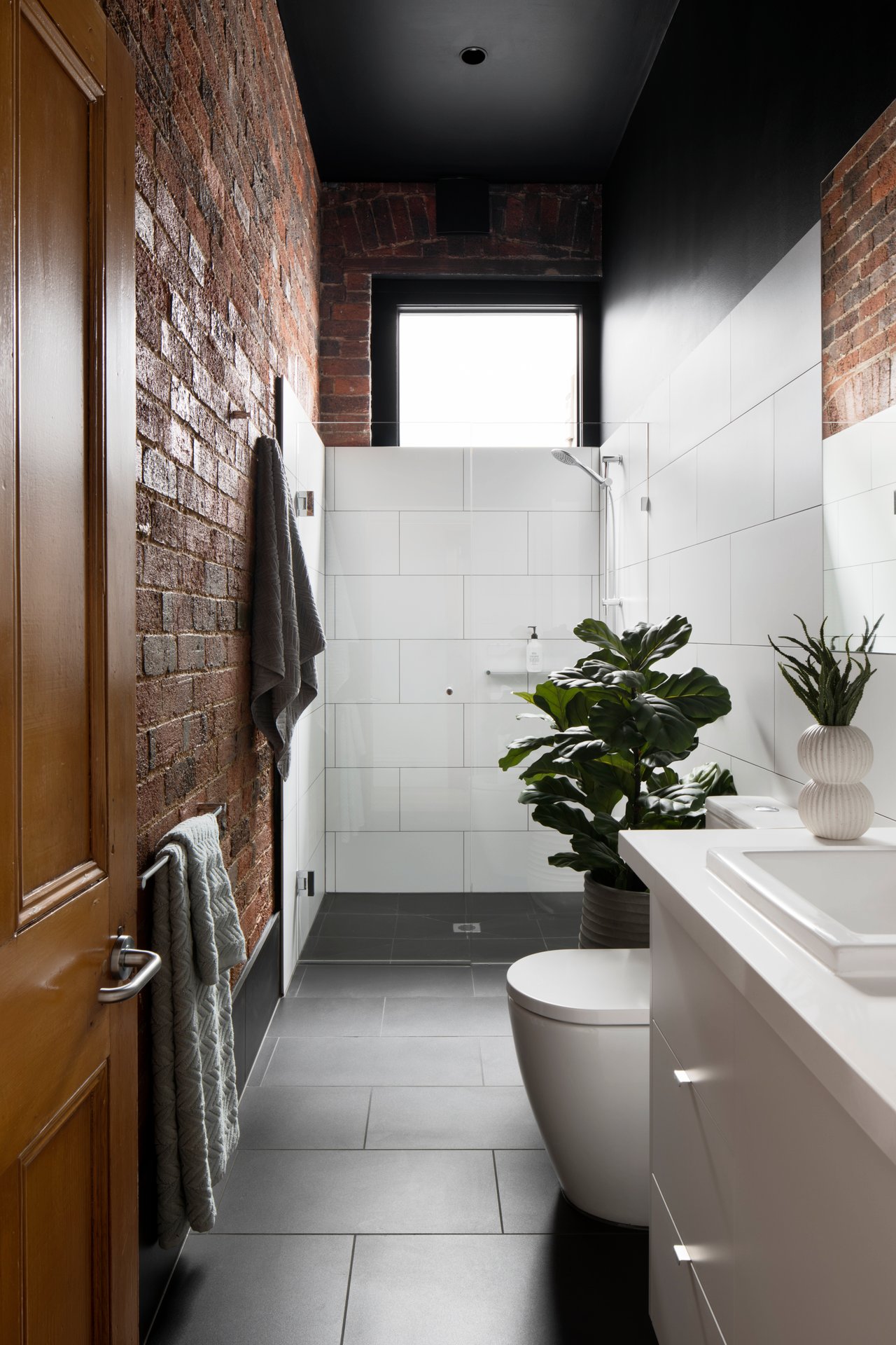 22 Station Street, Hawthorn East image 7
