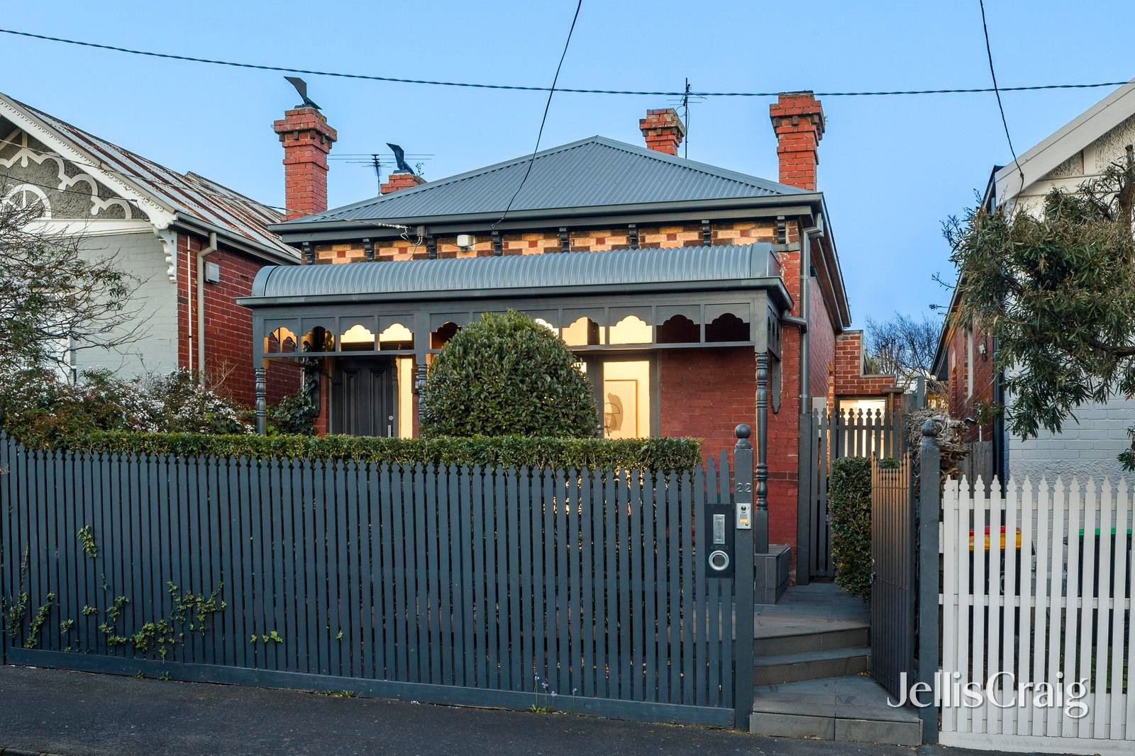 22 Stuart Street, Armadale image 6