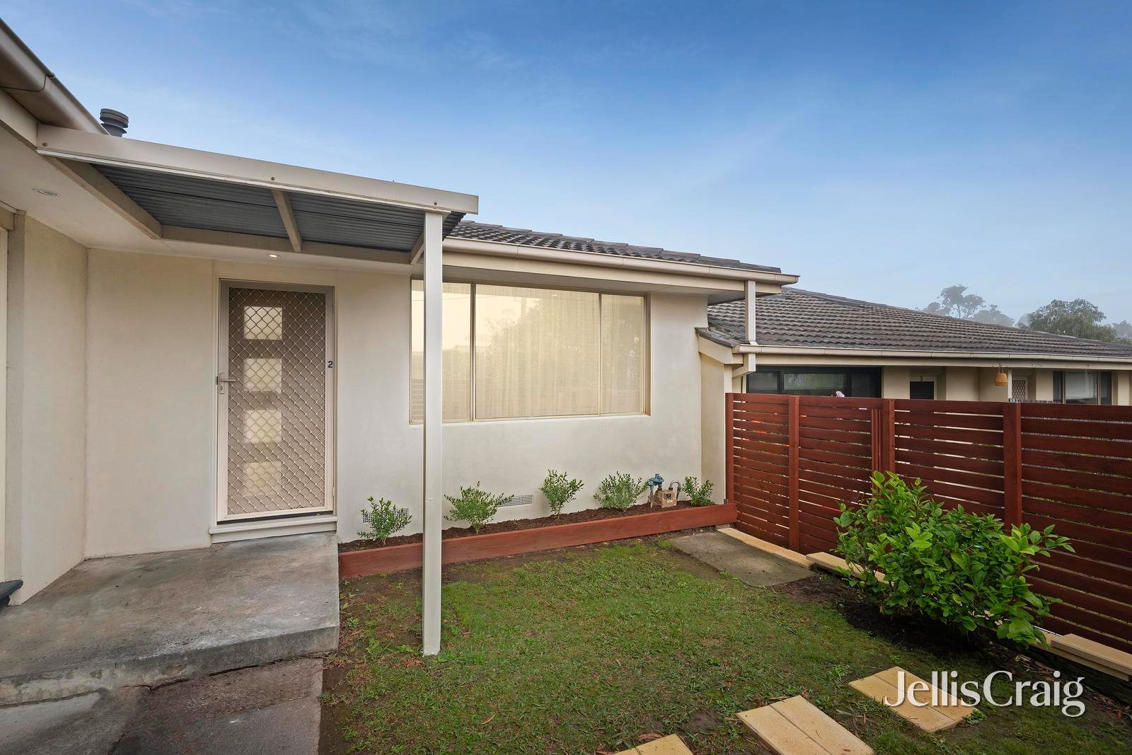 2/2 Summit Road, Lilydale image 1