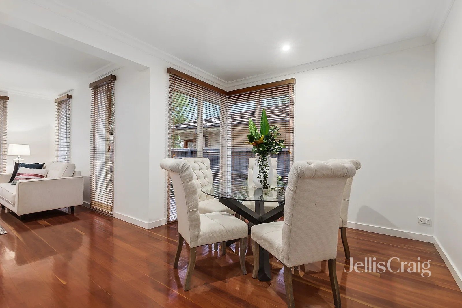22 The Common, Macleod image 3
