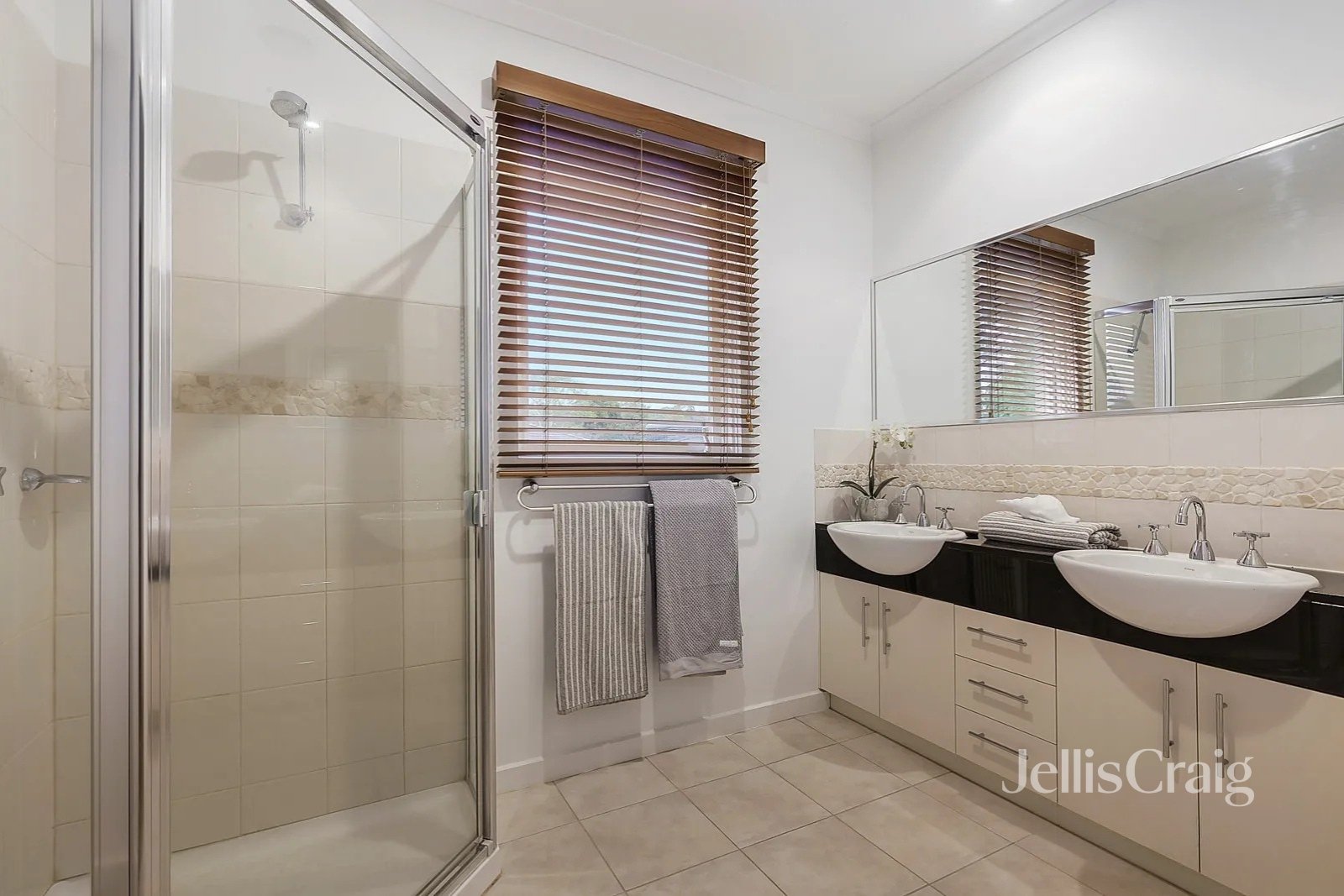 22 The Common, Macleod image 10