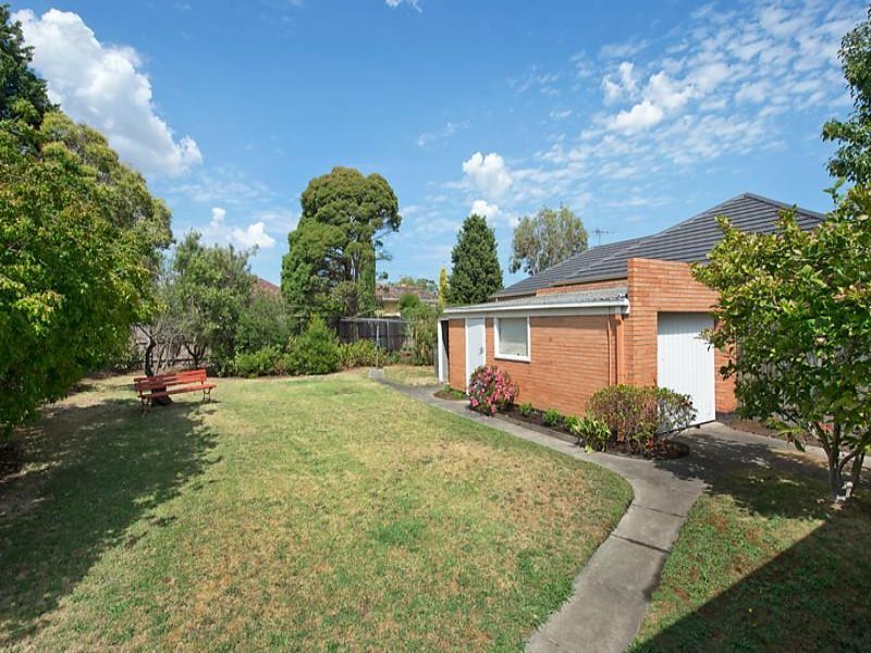 22 Thurso Street, Malvern East image 6