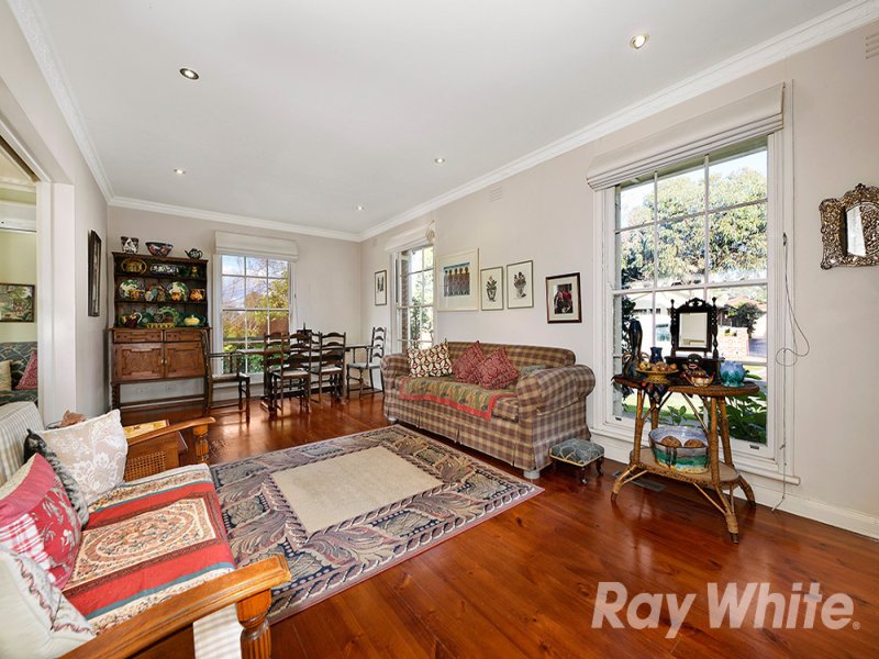 22 Trevor Court, Mount Waverley image 3