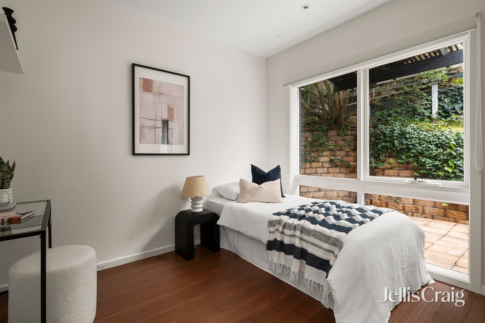 22 Valonia Drive, Eltham image 13
