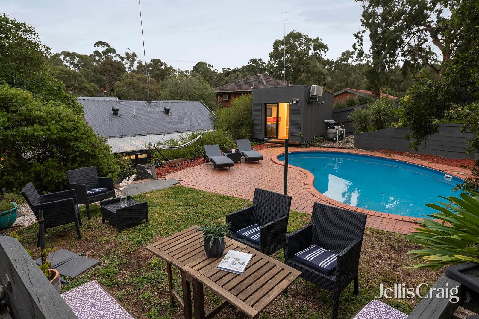 22 Valonia Drive, Eltham image 16