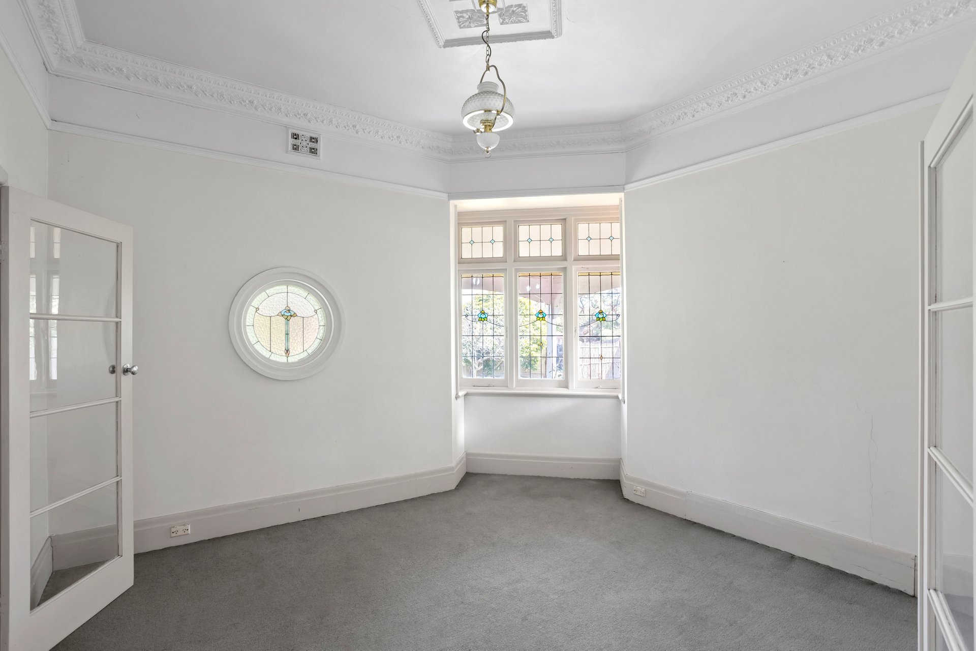Property Gallery Thumbnail 7