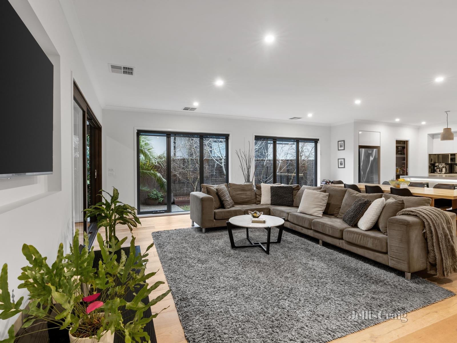 22 Verene Avenue, Templestowe Lower image 6