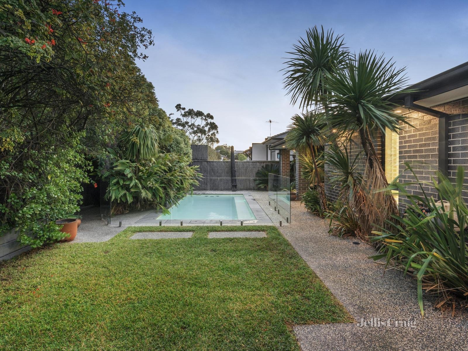 22 Verene Avenue, Templestowe Lower image 16