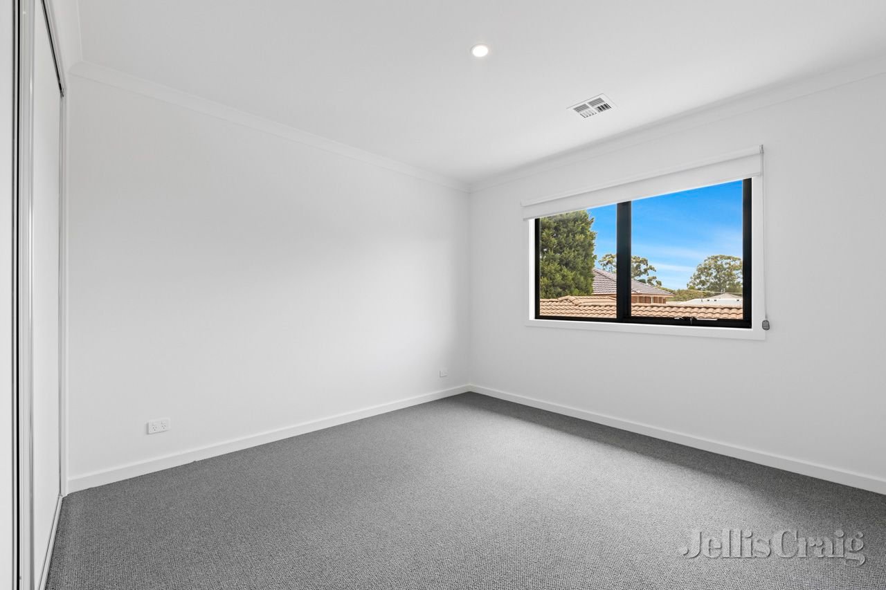 22 Vermont Ct, Blackburn South image 6