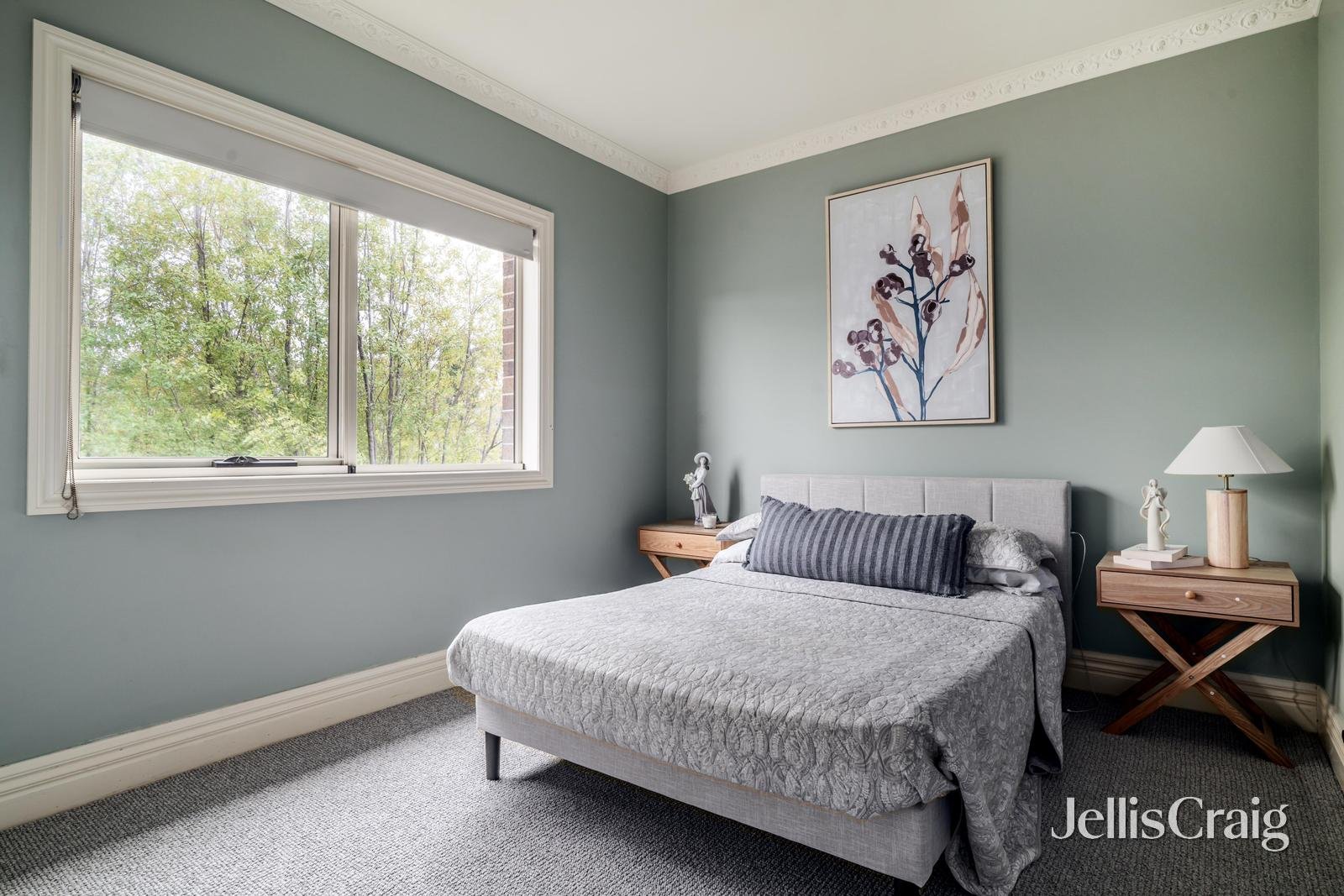 22 Viewgrand Way, Greensborough image 15