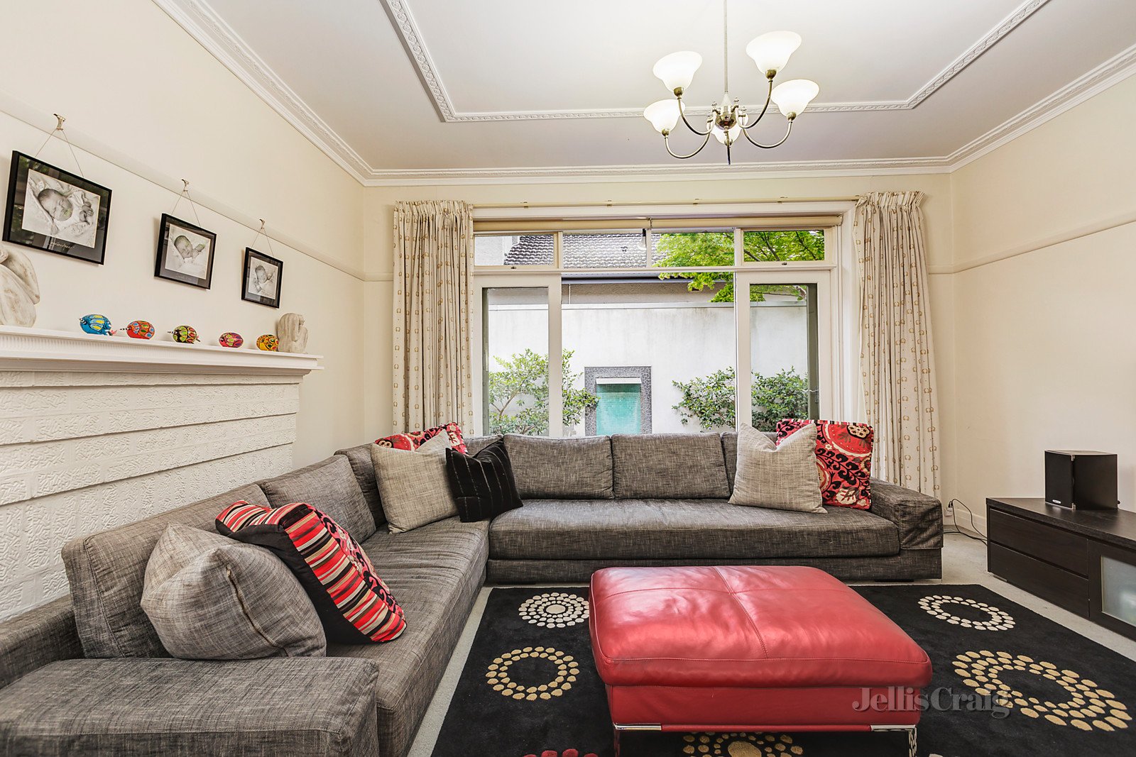 22 Warida Avenue, Malvern East image 6