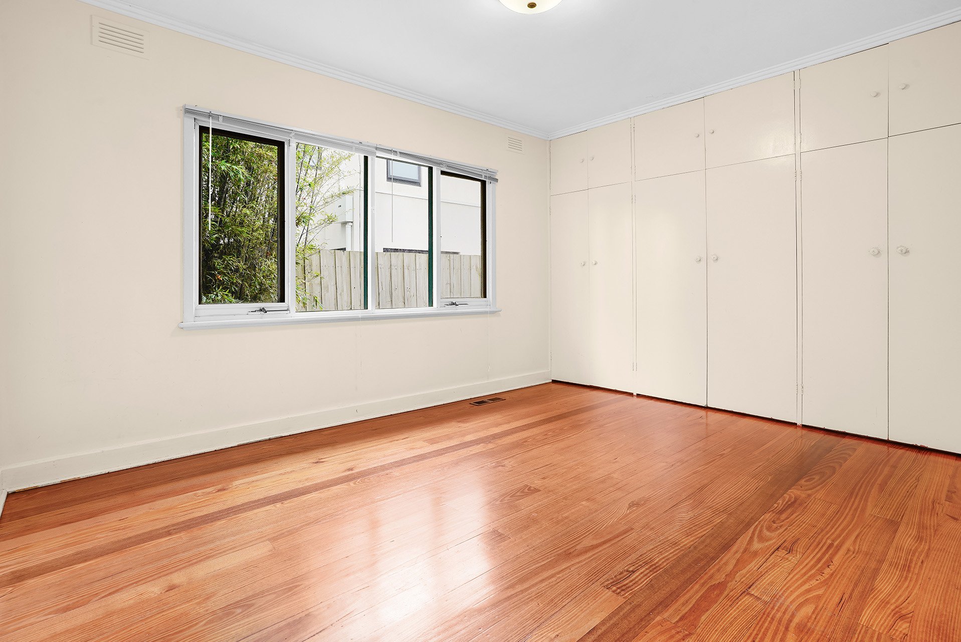 22 Wembley Avenue, Cheltenham image 5