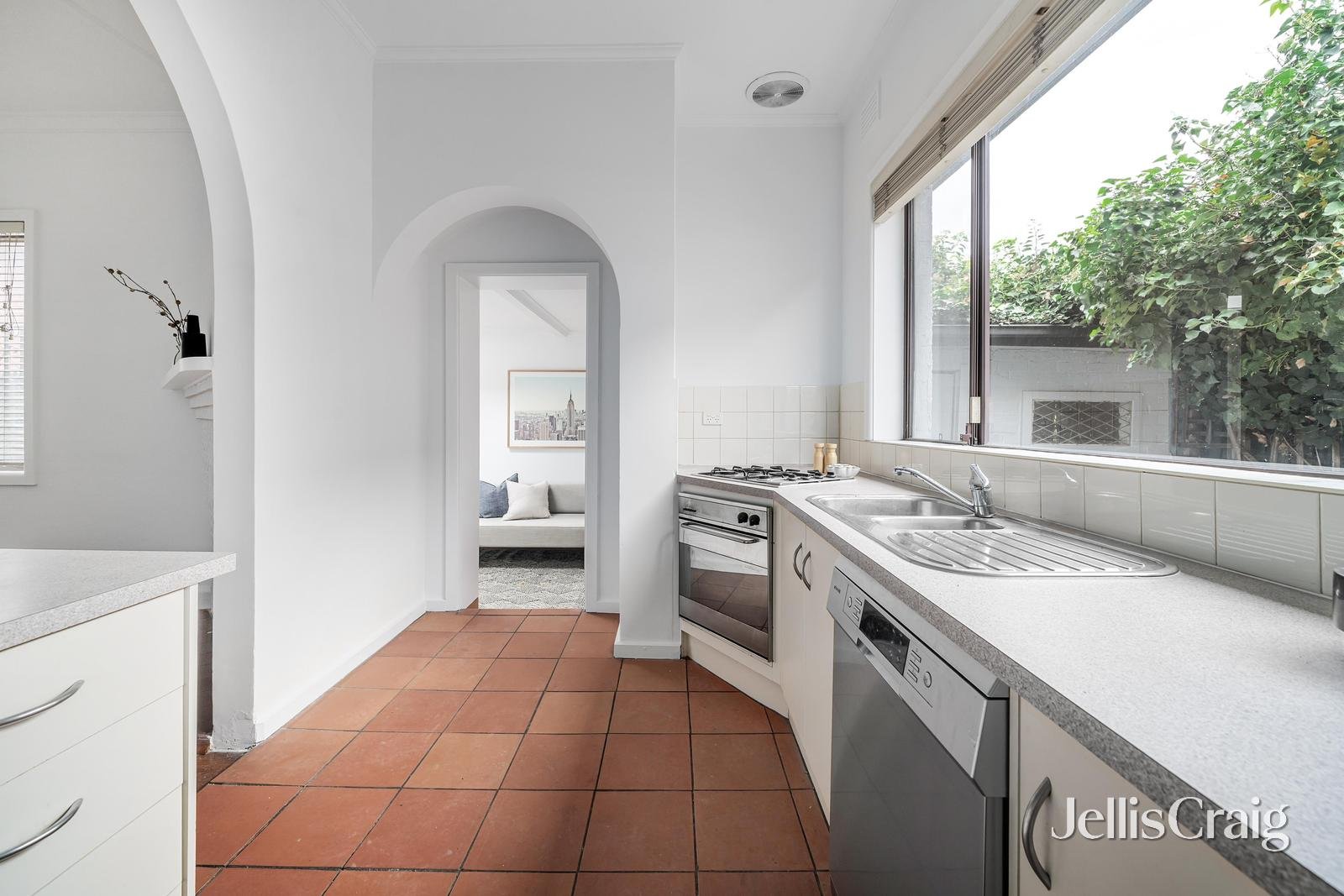 22 Wrexham Road, Prahran image 6