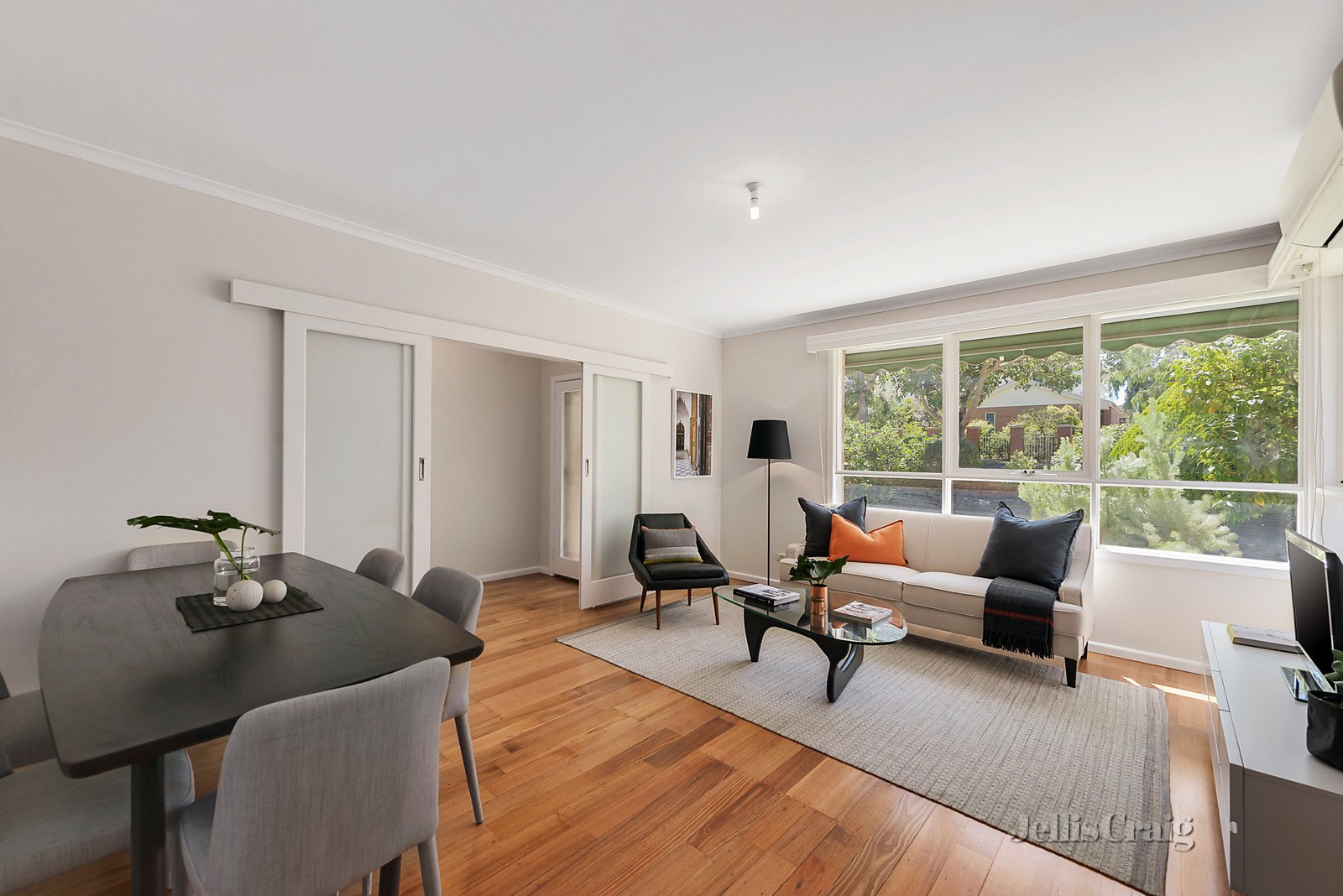 2/20 Alfred Road, Glen Iris image 2