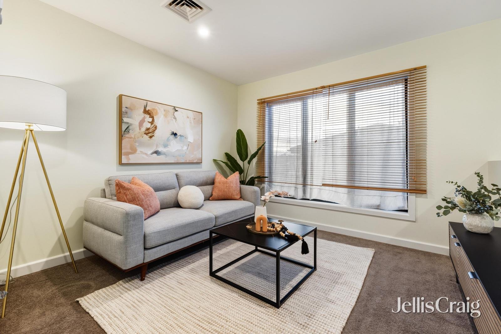 2/20 Camelot Drive, Glen&nbsp;Waverley image 11