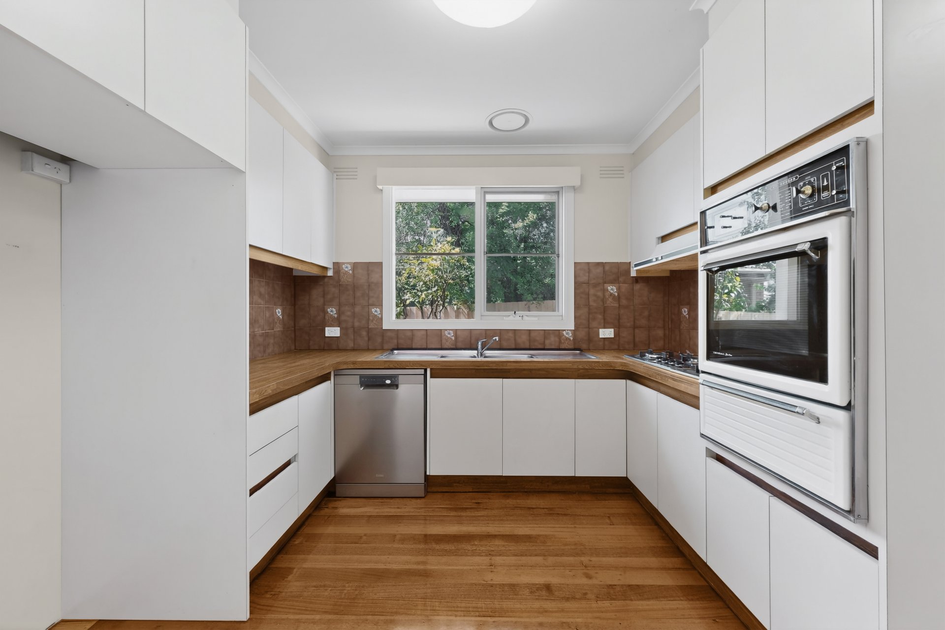 2/20 Clonaig Street, Brighton&nbsp;East image 4