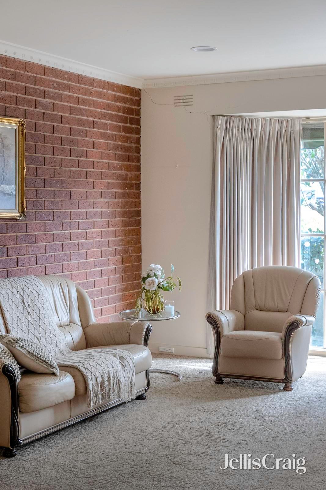 2/20 Clonaig Street, Brighton East image 5