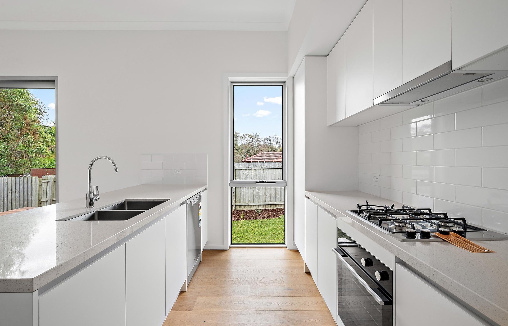 2/20 Diana Street, Croydon image 3
