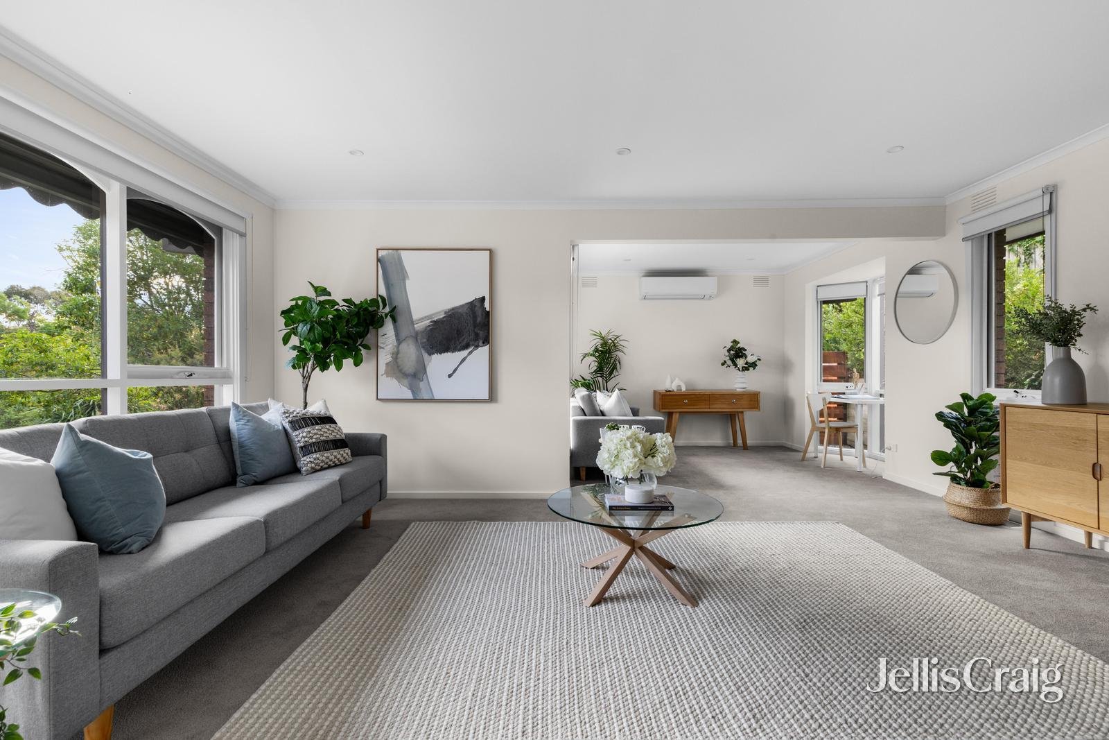 2/20 Greenmeyer Court, Greensborough image 2