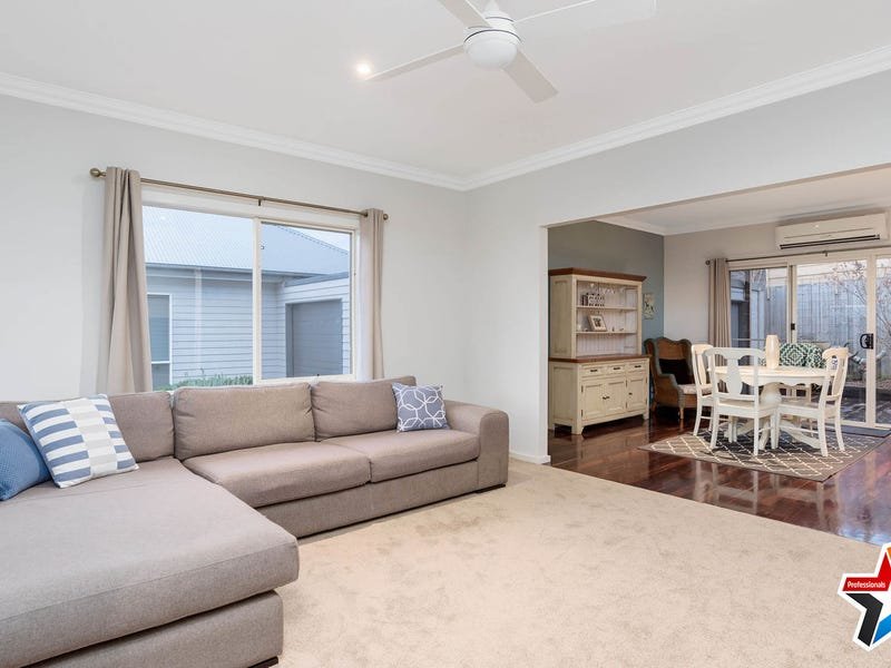 2/20 Liverpool Road, Kilsyth image 2