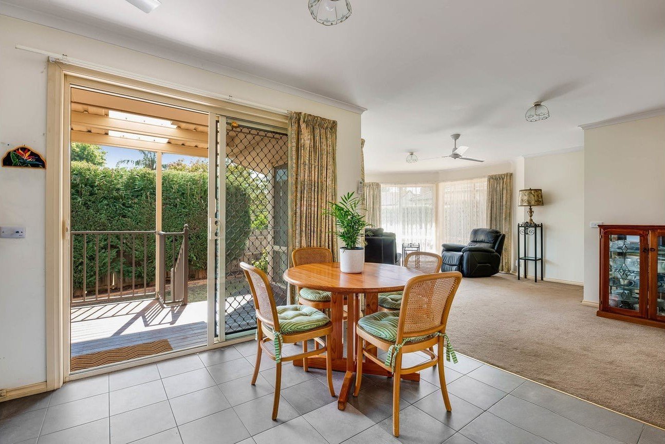 2/20 Maidstone Street, Ringwood image 3