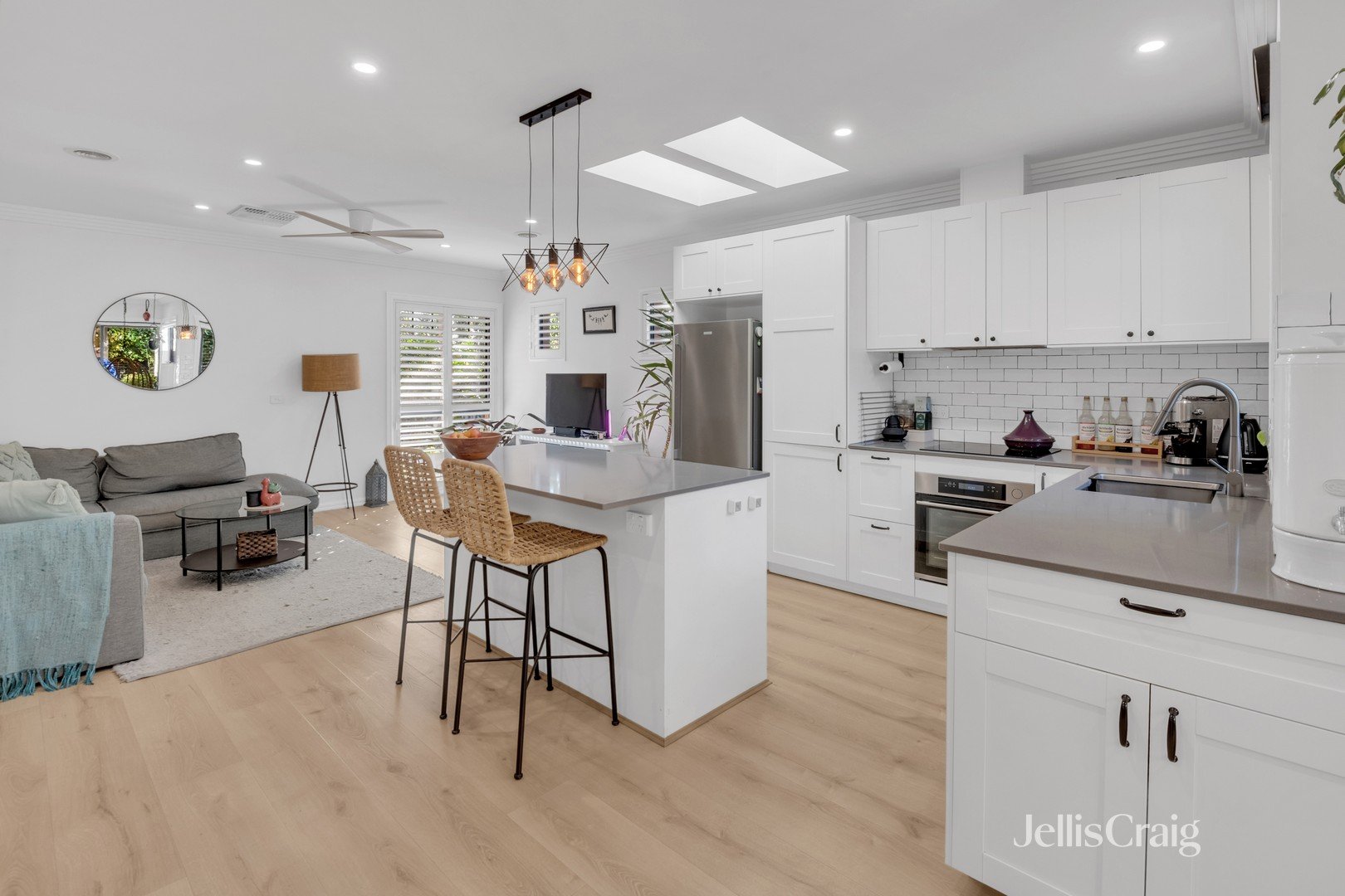 2/20 Mulga Street, Altona image 5