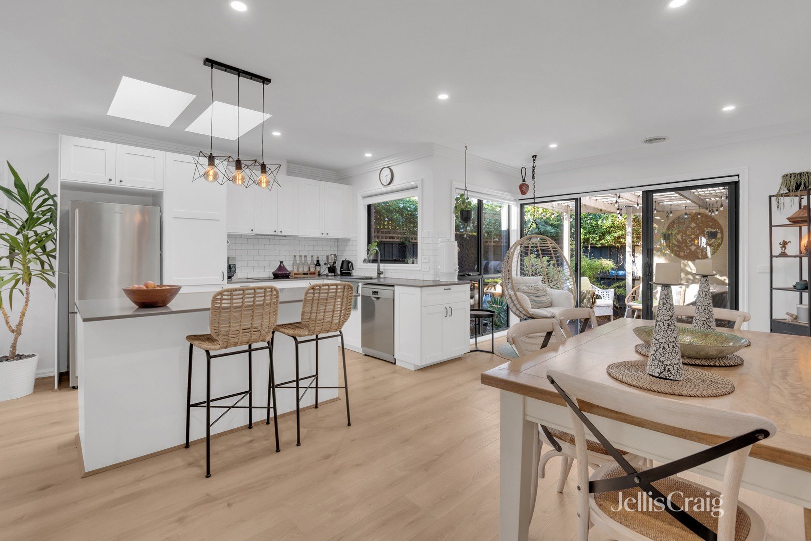 2/20 Mulga Street, Altona image 8