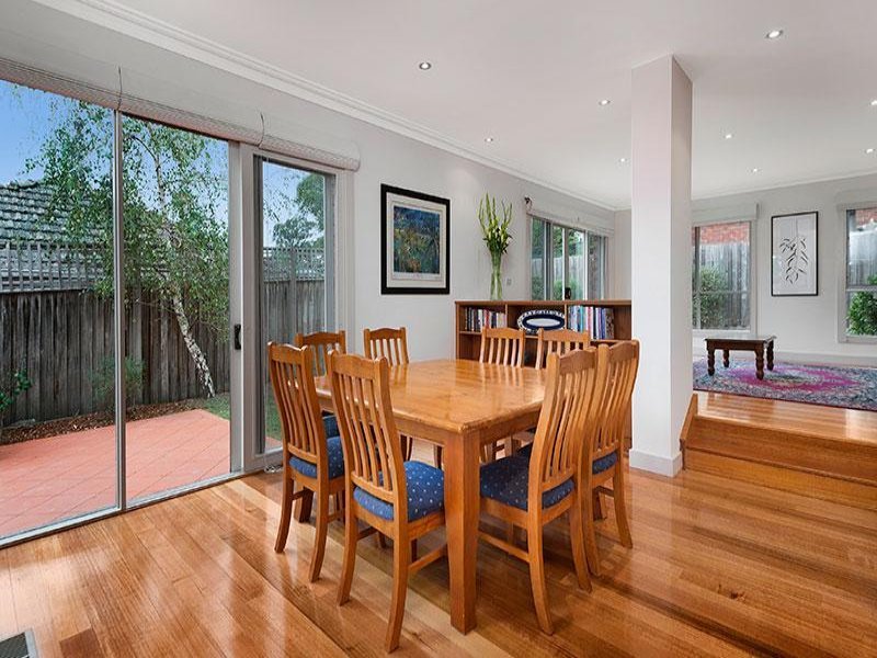 2/20 Orchard Crescent, Mont Albert North image 3