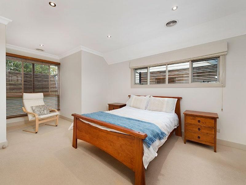 2/20 Orchard Crescent, Mont Albert North image 7