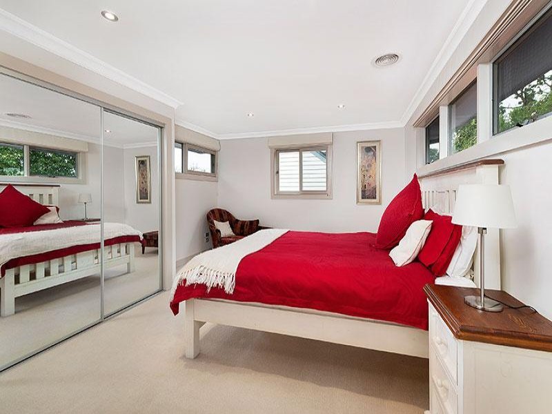 2/20 Orchard Crescent, Mont Albert North image 9