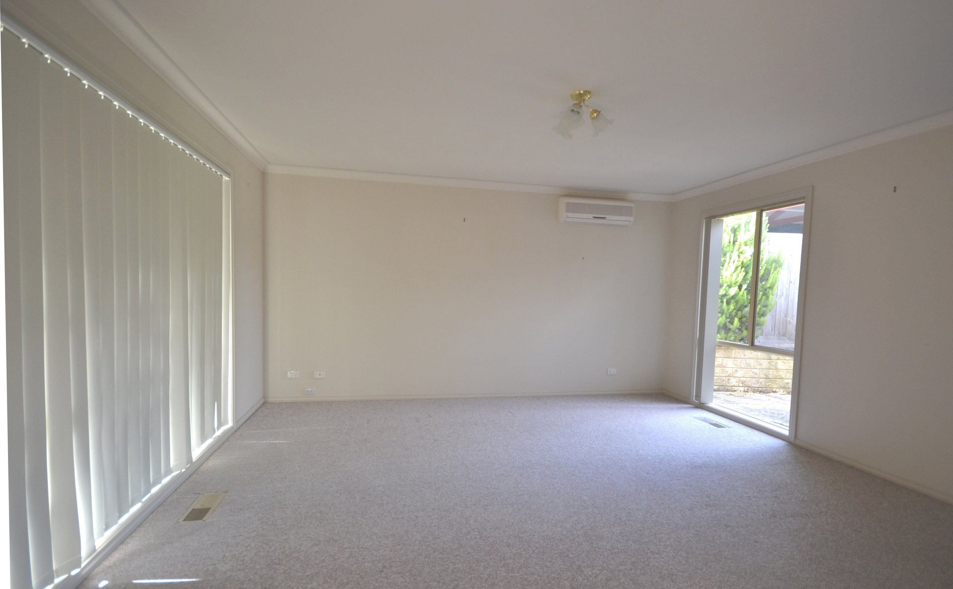 2/20 Parry Drive, Mooroolbark image 5