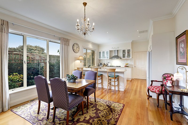 2/20 Quentin Street, Forest Hill image 3