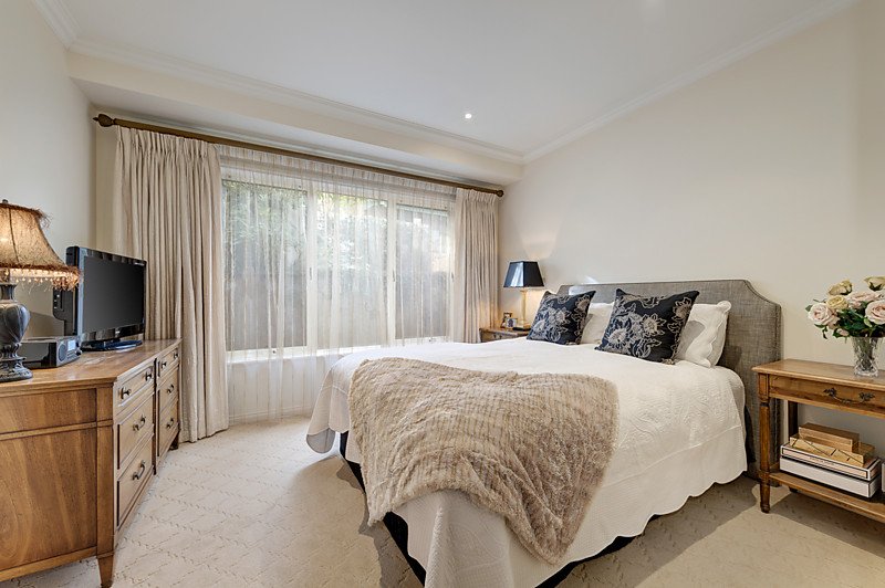 2/20 Quentin Street, Forest Hill image 8