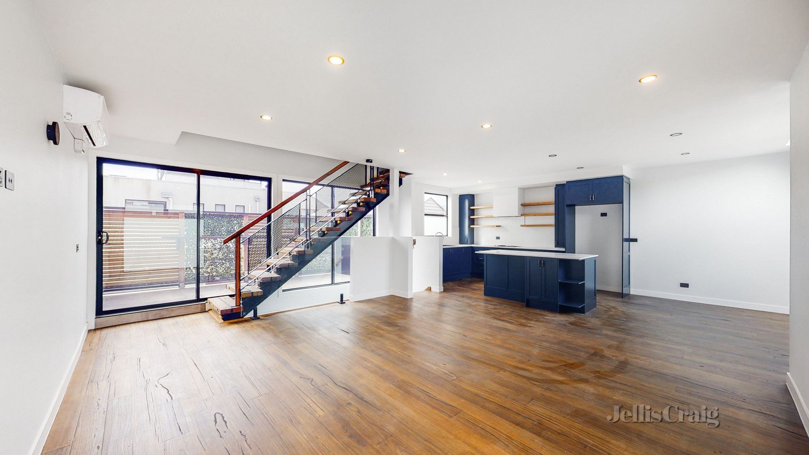 2/20 Tyson Street, Richmond image 1