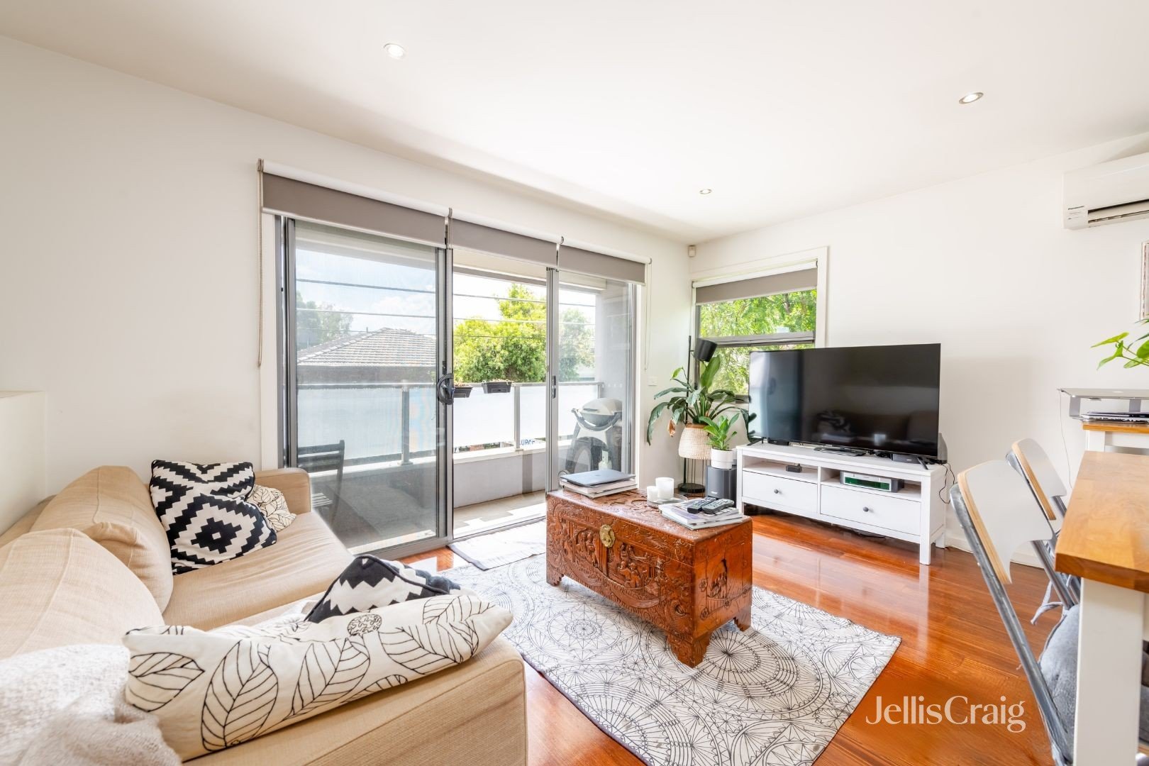 220 Victoria Street, Brunswick image 1