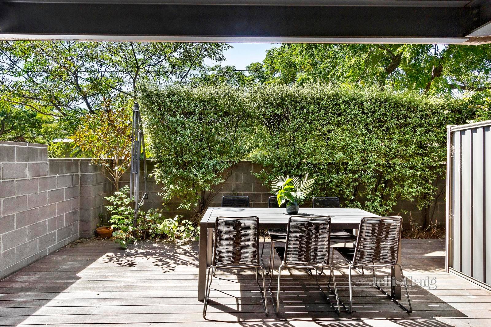 2/20 Westgarth Street, Northcote image 4