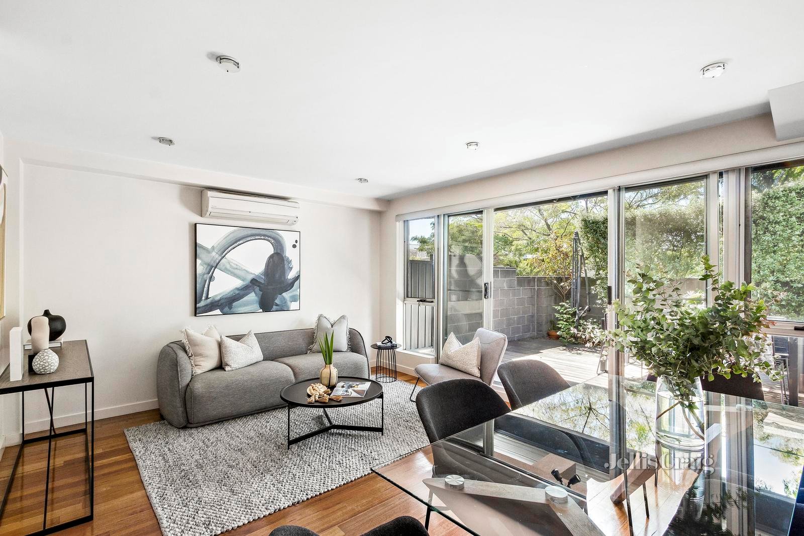 2/20 Westgarth Street, Northcote image 8