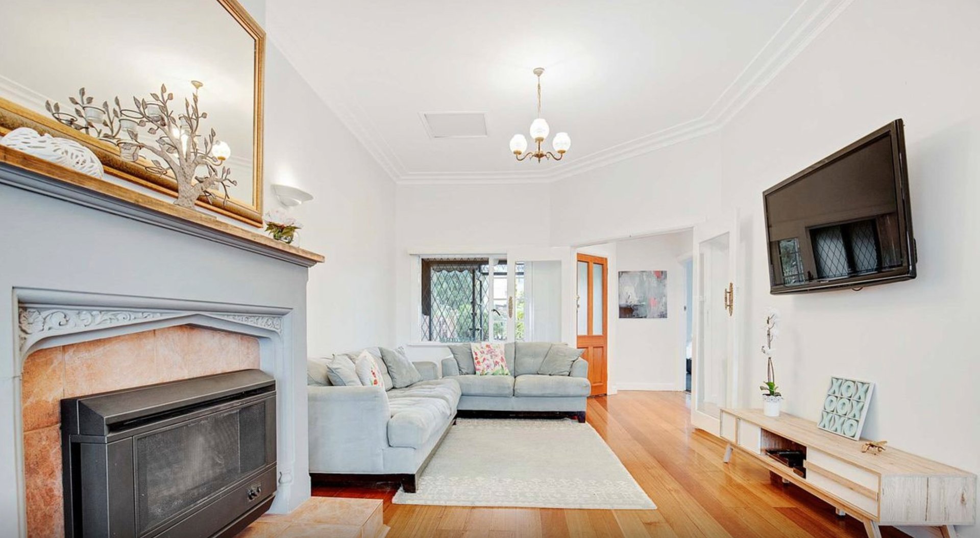 Property Gallery - Main Image