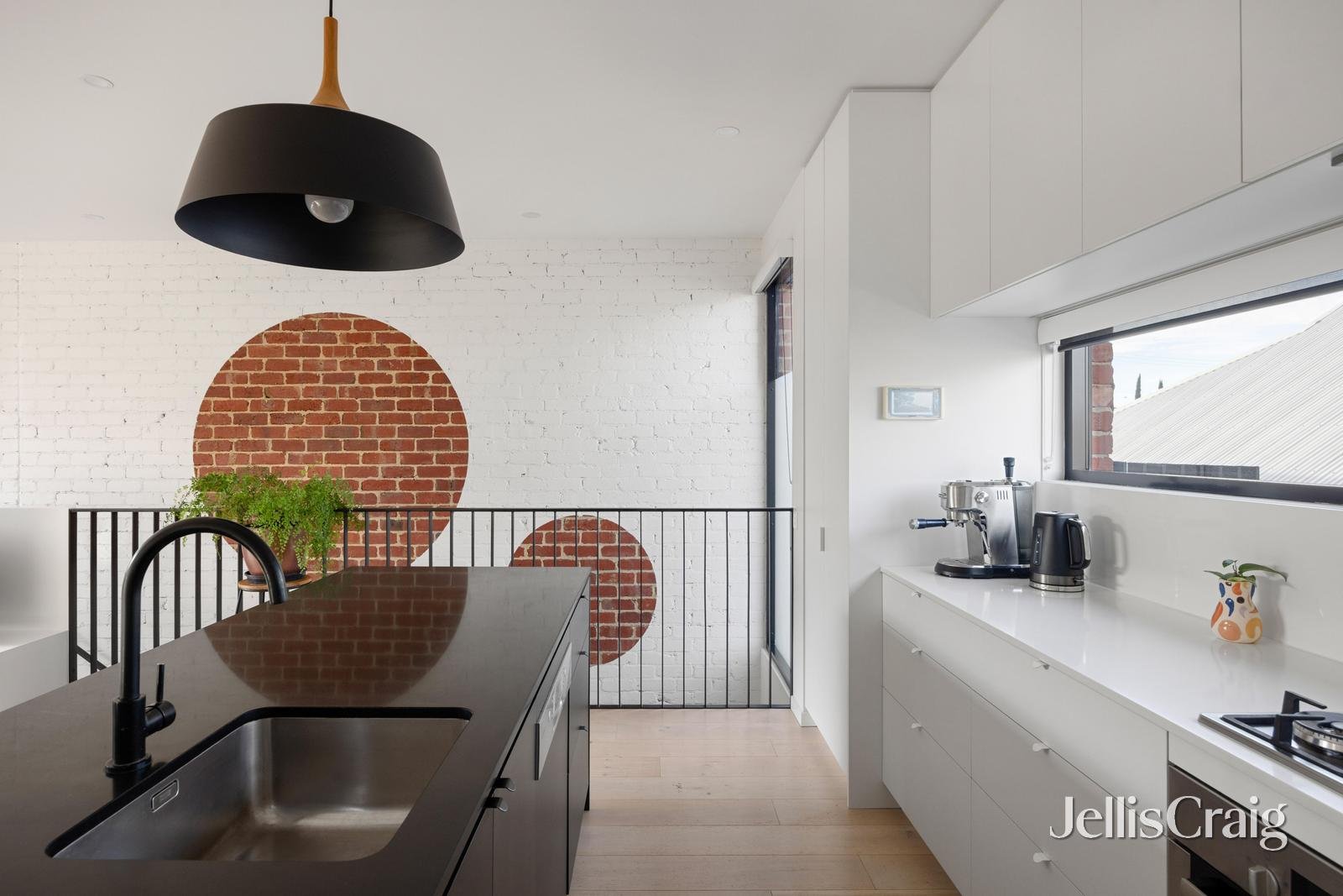 2/20 Woolton Avenue, Thornbury image 5