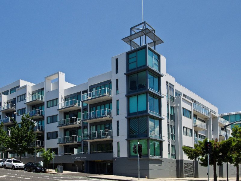 2201 Yarra Street, Geelong image 1