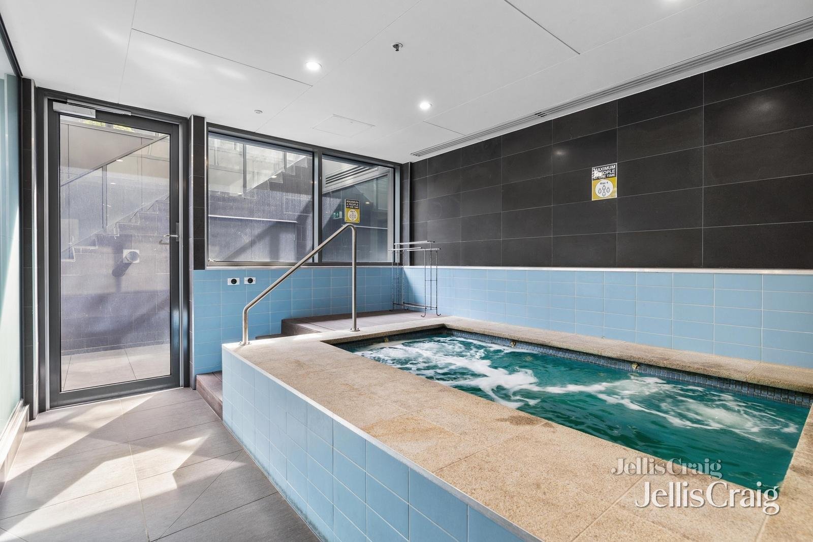 220/140 Swan Street, Richmond image 12