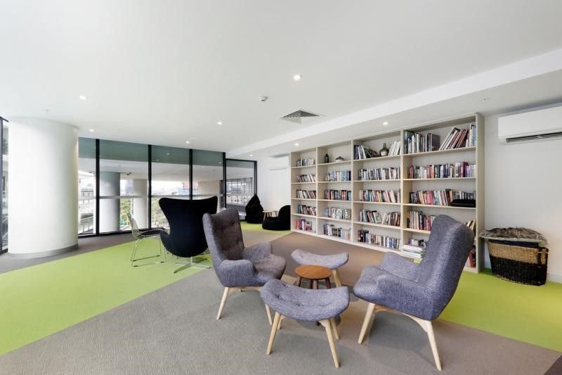 2203/3-5 St Kilda Road, St Kilda image 9