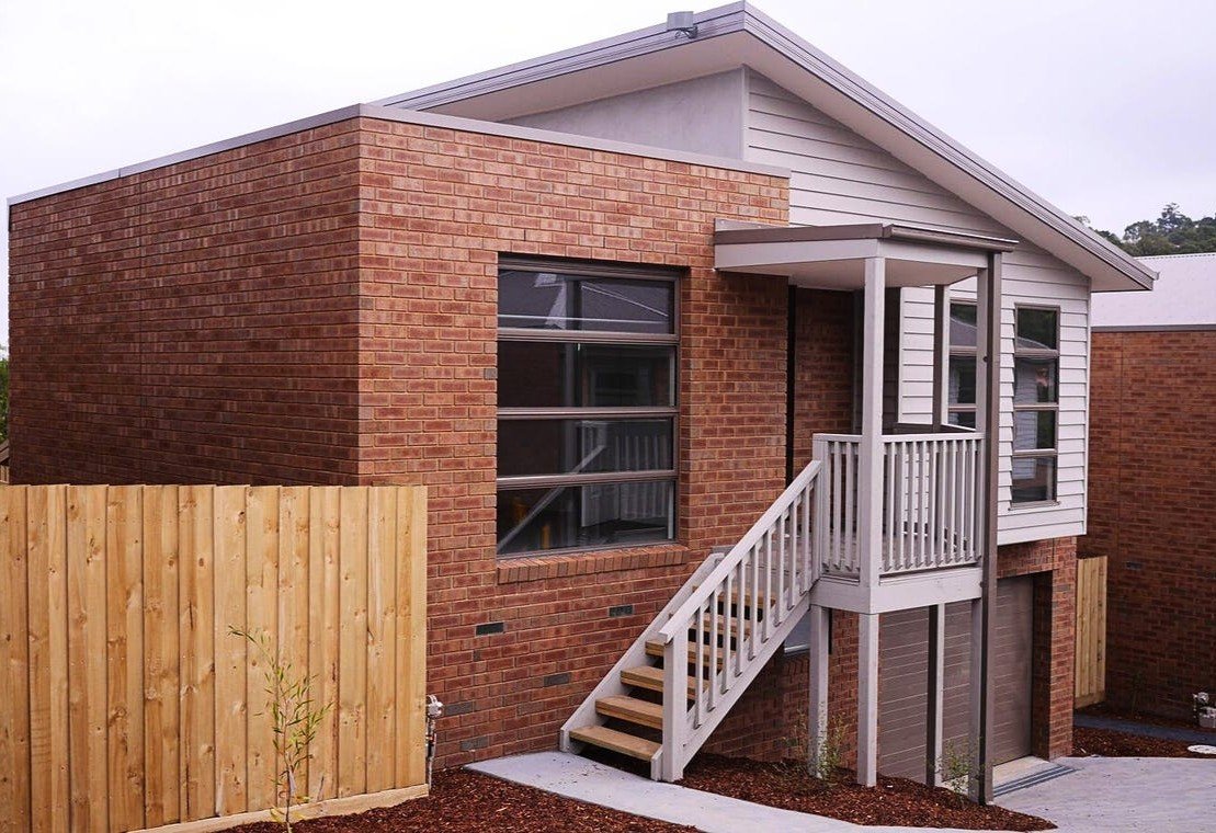 2/204 Hereford Road, Lilydale image 1